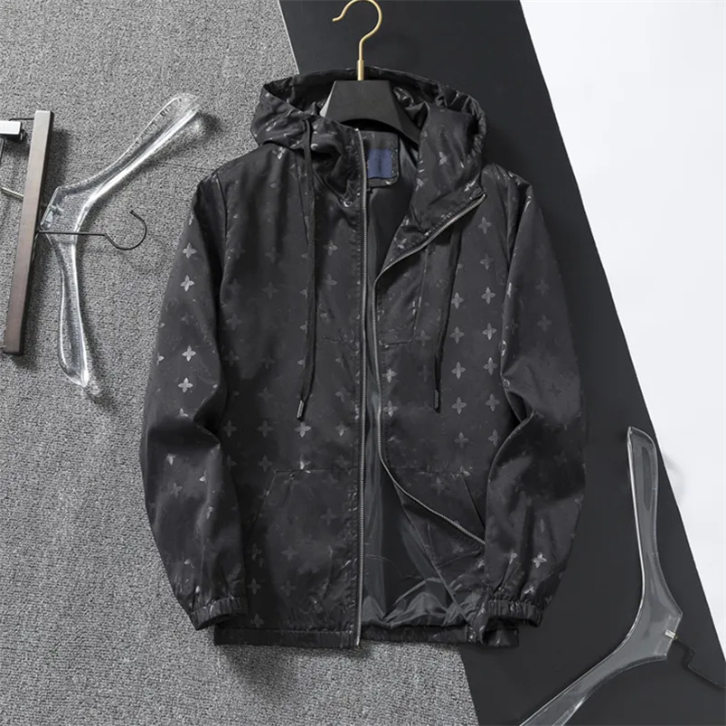 Popular Designer mens coat Fashion Jacket Autumn and Winter Windproof Waterproof Reflective Letter Printing Men's Casual Sports windbreaker Clothing M-3XL 