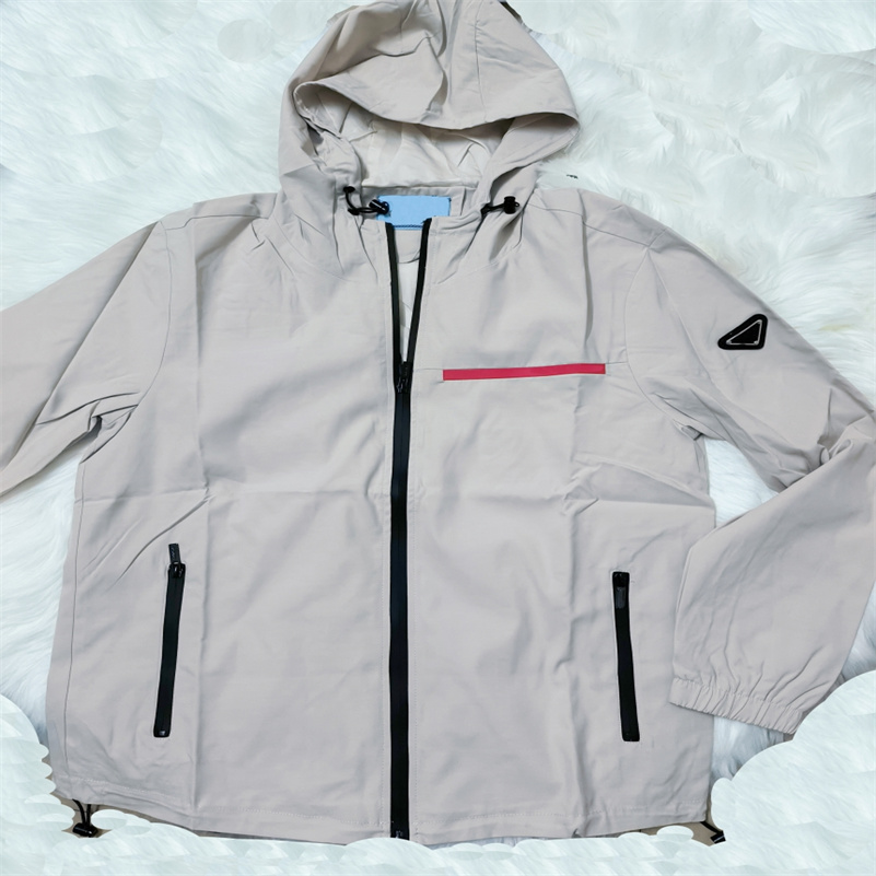 Casual Mens Jacket Coat Caps Luxury designer bomber jacket High quality Letter Red Striped Jacket Autumn Fashion Outdoor Hoodies Coats Triangle Badge Windbreakers 