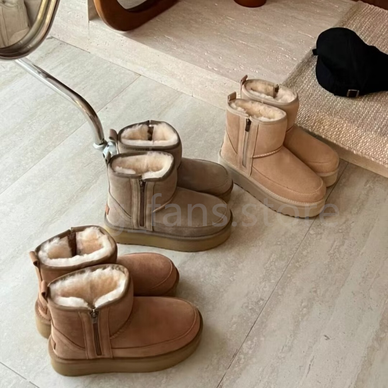 Top Quality Snow Boots for Women Fashion Designer Platform Short Boot with Chain Warm Winter Couple Christmas Present Gifts 25249-image-909620884