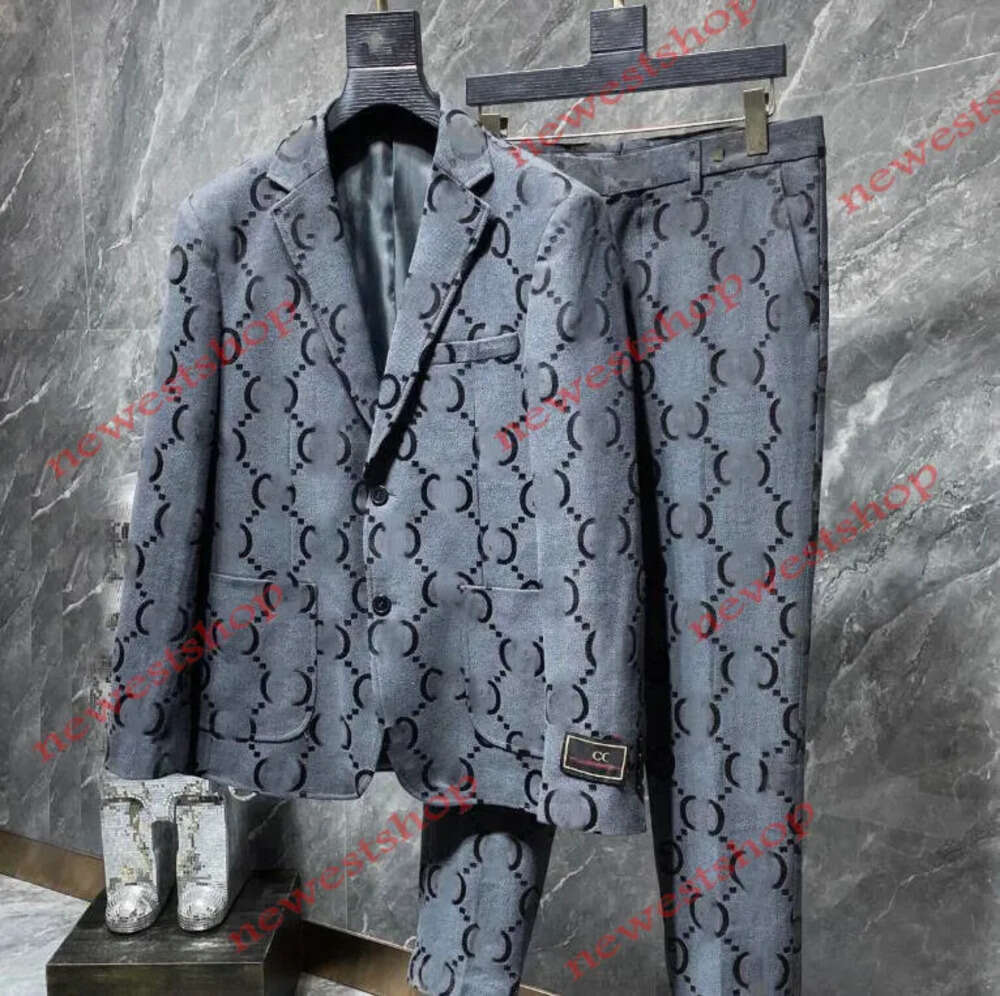 2023 Trajes para hombre Blazers Ropa occidental Diseñador Hombres Clásico Carta Blazer estampado Otoño Outwear Abrigo Slim Fit Carta Patchwork