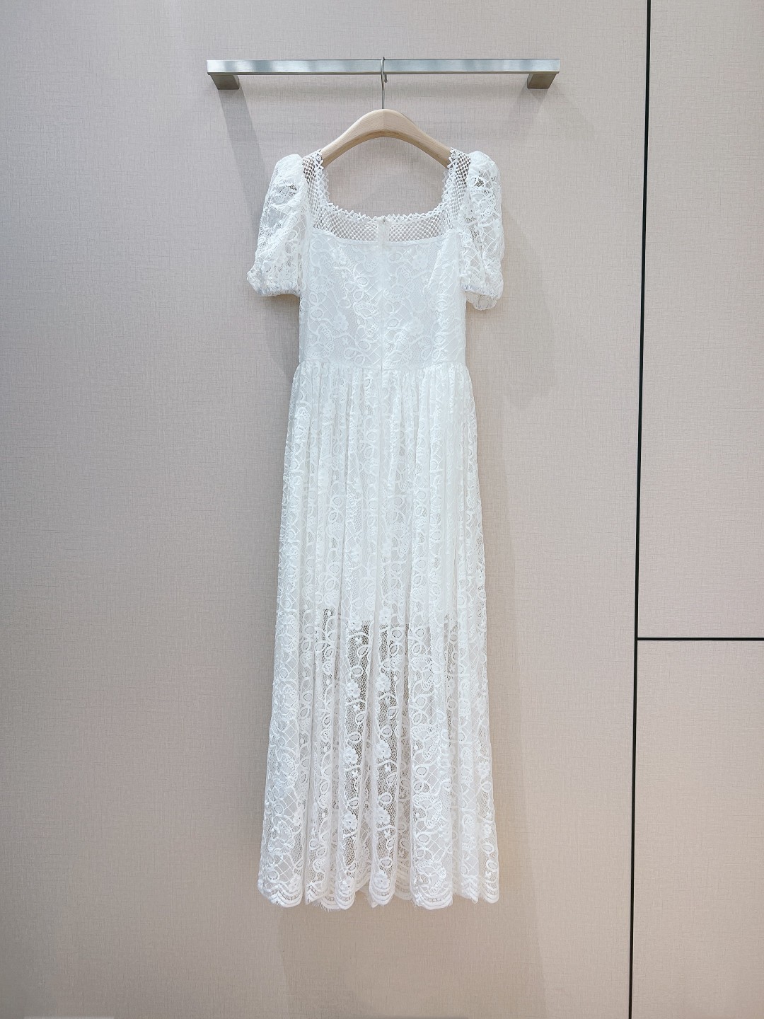 Luxury designer 2024 early spring vacation lace patchwork long dress