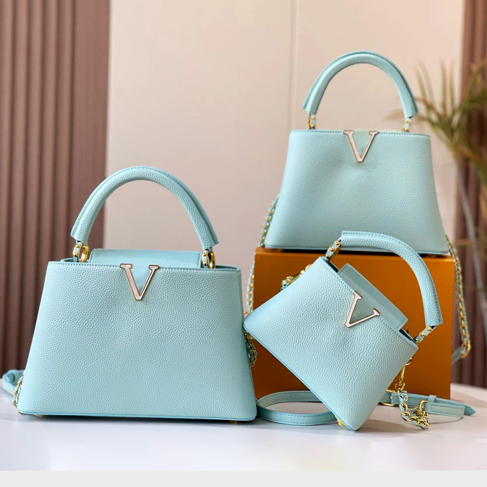 Capucines MM tote bag Women luxury designer crossbody handbag Top quality Color Changing Leather Designer shoulder tote bag mini luxury handbags Sho