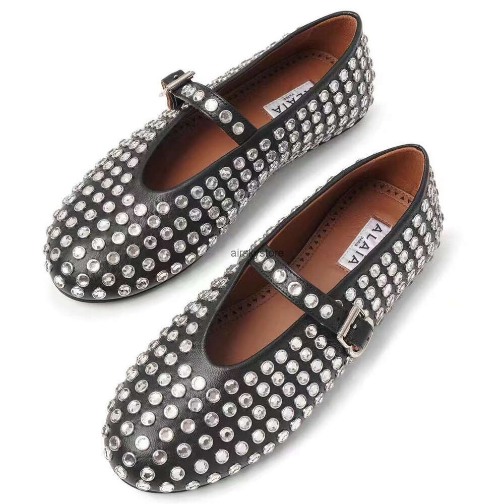ALAIA Shoes Chaussures habillées à fond plat chaussures de créateur femmes bout rond strass chaussure bateau luxueux boucles à rivets en cuir cha