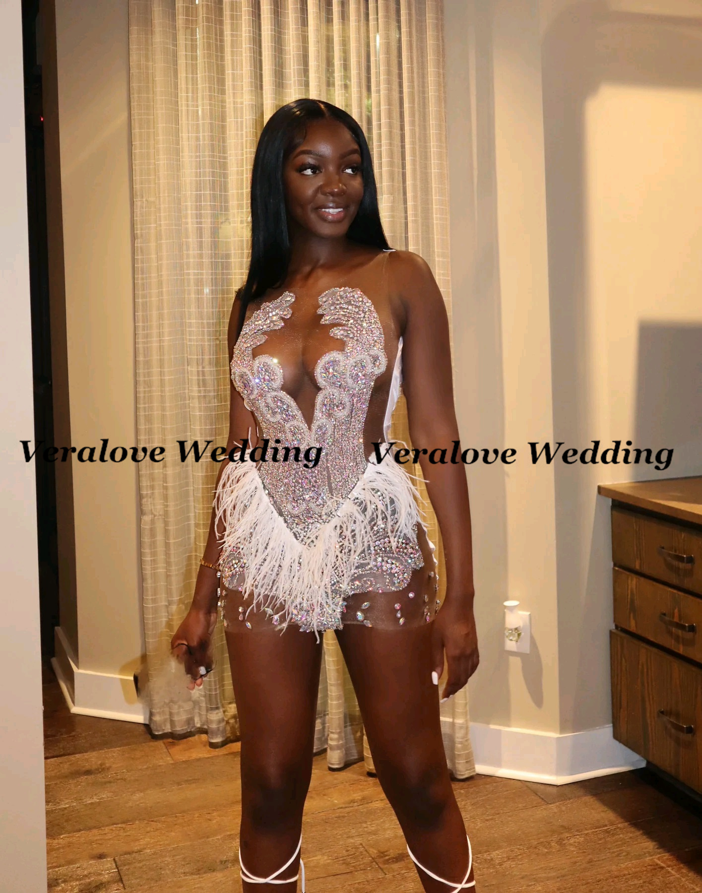 Robe De Bal courte en strass De luxe pour filles noires, avec plumes, Robe d'anniversaire, Sexy, Robe De Cocktail, Robe De Bal