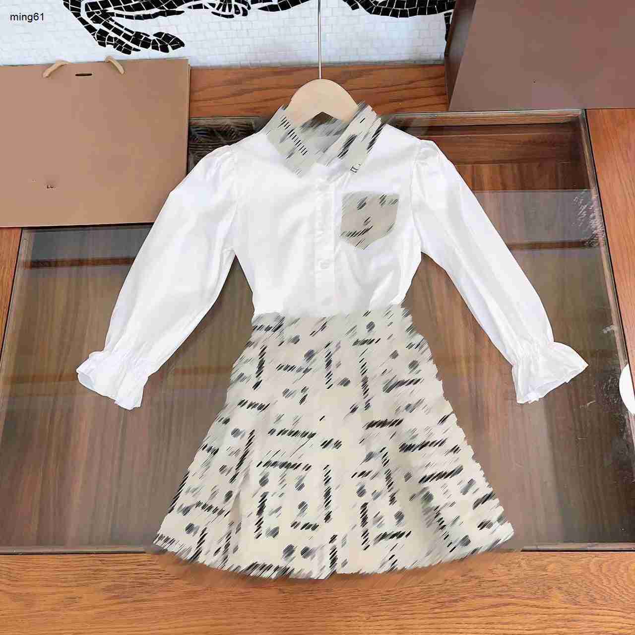 Brand Designer Baby Automn Cost Robe Costumes pour filles taille 90-150 cm 2pcs à manches longues et logo jupe courte imprimée oct05