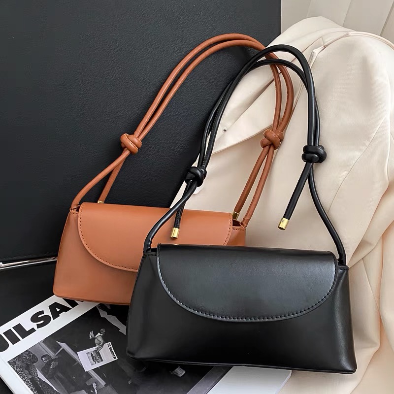 Sacs à main Femmes Sacs à bandoulière Fourre-tout en cuir de veau noir caviar classique Chaînes de sac matelassées en diamant double rabat moyen