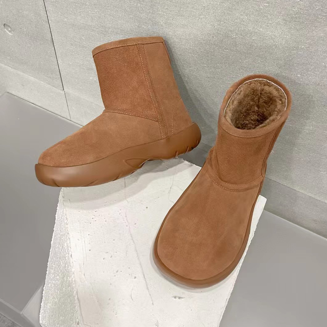 Bottes de neige chaudes de mode Mode femmes demi-botte de luxe Designer Boot confortable talon plat décontracté semelle épaisse bout carré laine