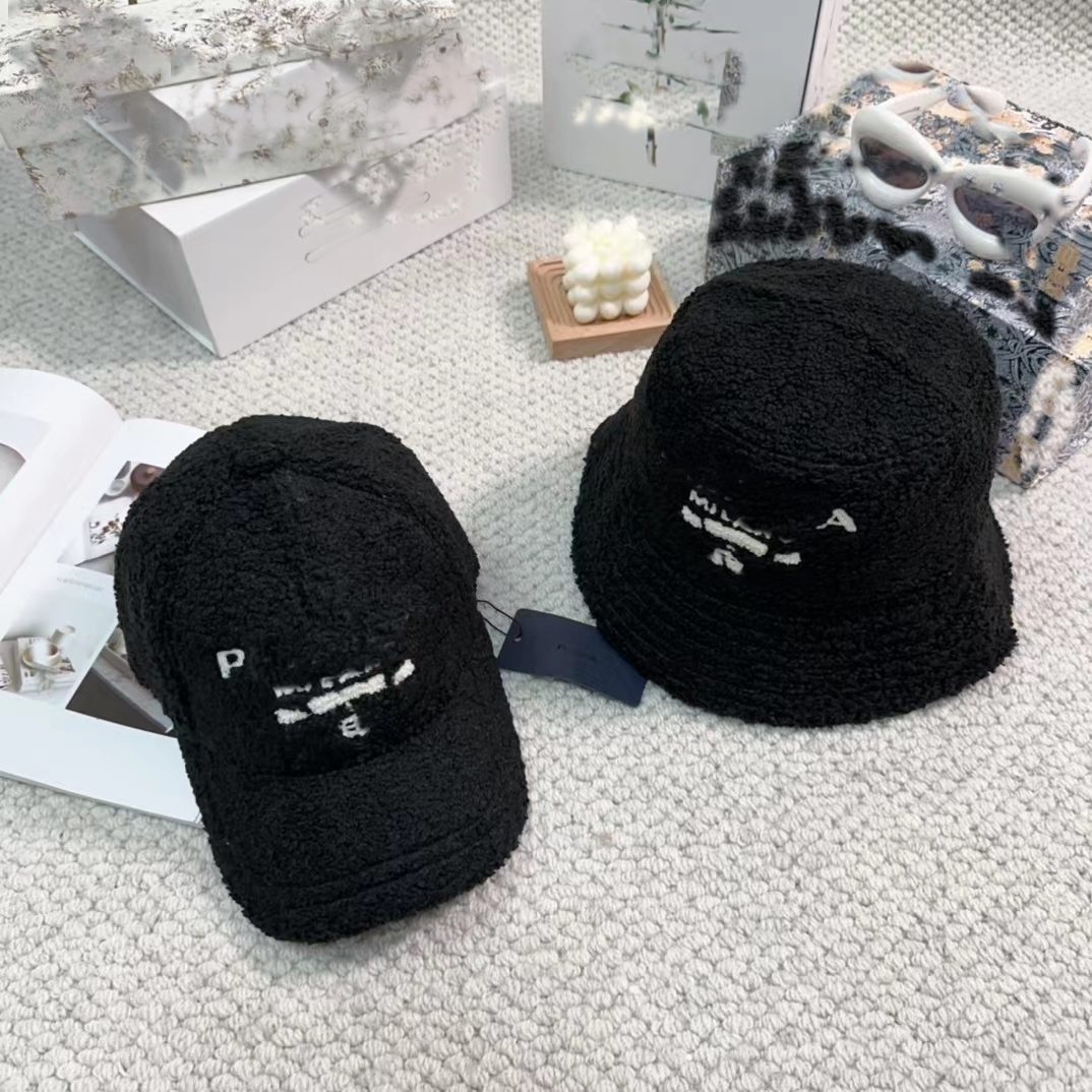 Designer Hat Baseball Caps Fur Hat Ball Cap Furry Casquette Bonnet Beanies Fashion Embroidered Letters for Woman Man Sports Outdoors Hat-image-913300156