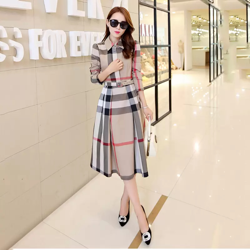 Spring and Autumn New Women's Plaid Dresses Long-Sleeved A-Shaped Long Autumn Korean Version of the Slim Dress Burberys