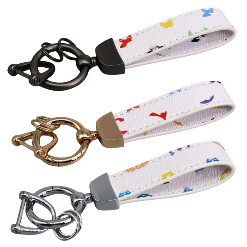 Designer keyring car keychain leather Mens key holder womens Car Keyring Zinc Alloy Letter Black White Metal Small accessories 2023-image-914622905