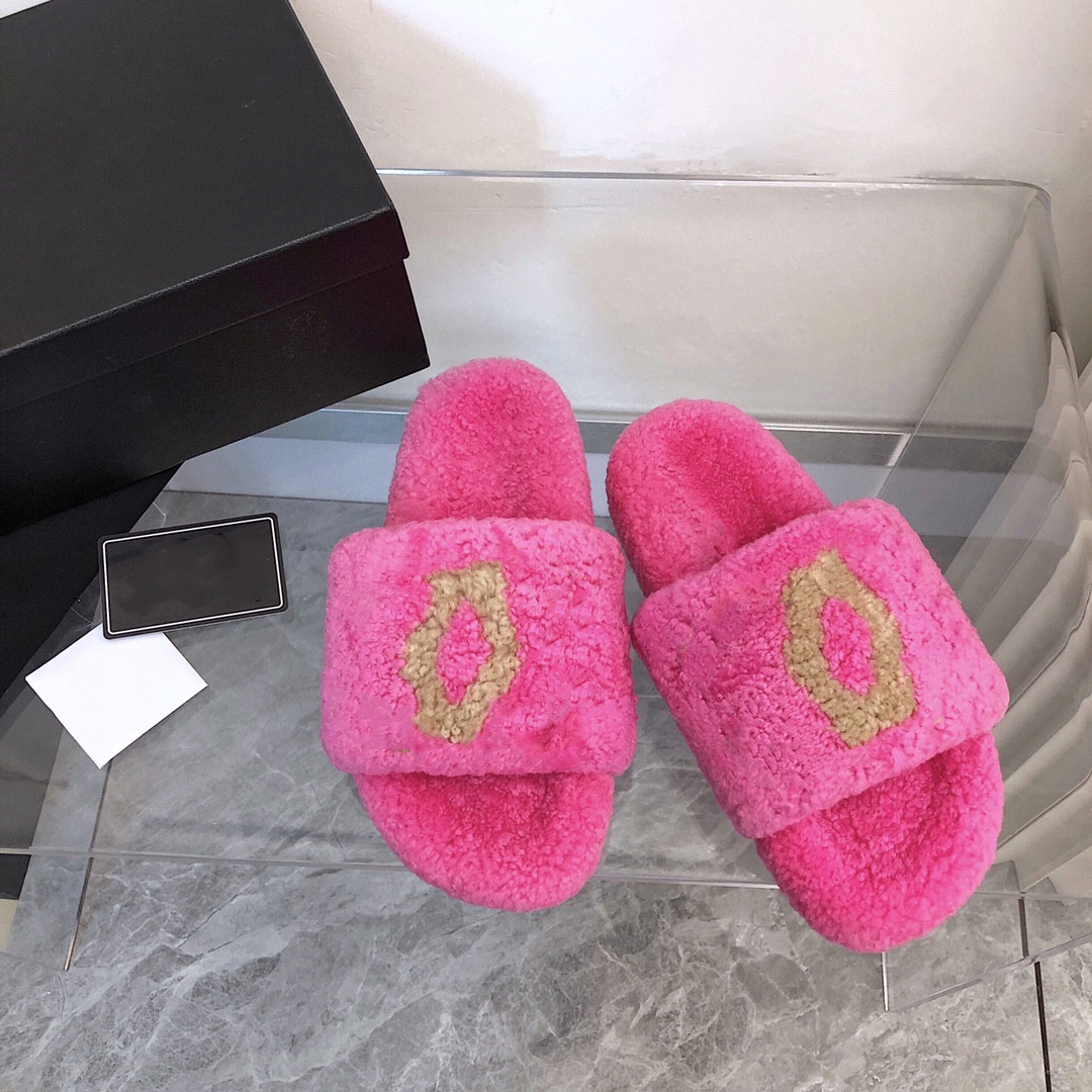 winter women lady sheep fur hair slipper shoes classic style logo factory flat slippers shoes footwear home causal time C2125-image-914770141