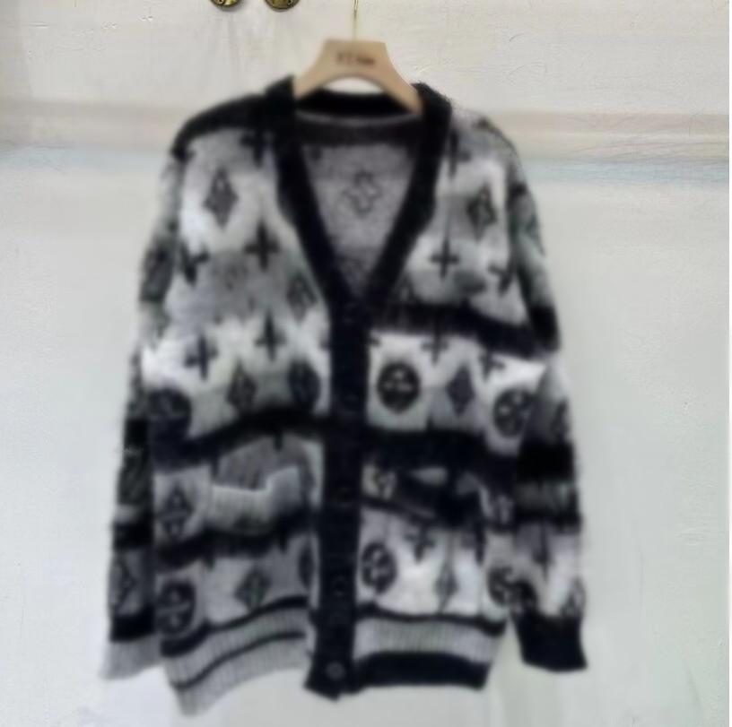 Designer Women&#039;s Sweater V-neck Knitted Sweater Autumn Winter Letter Jacquard Black White Coats-image-915050955