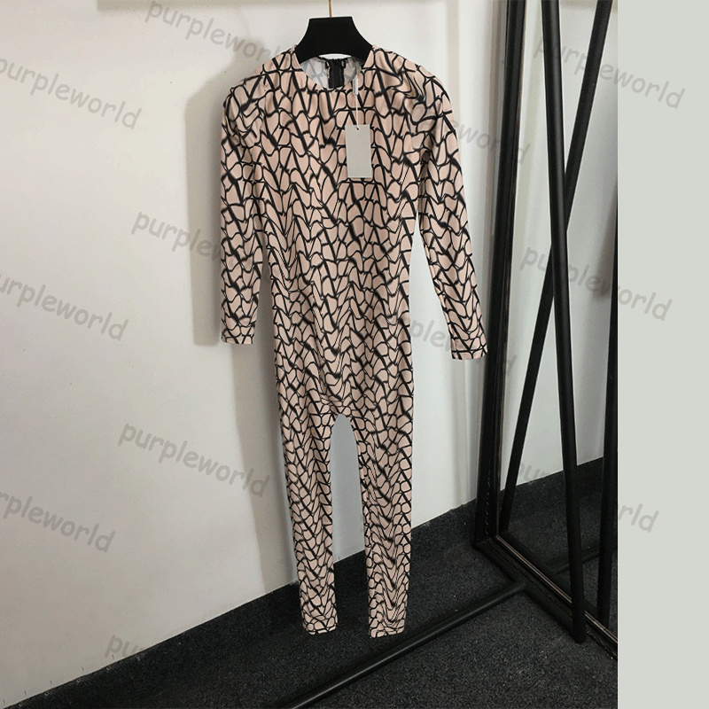 Womens Onesie Designer Jumpsuit Onesie Letter Print Long Sleeve Zipper Fashion Tights-image-915311152