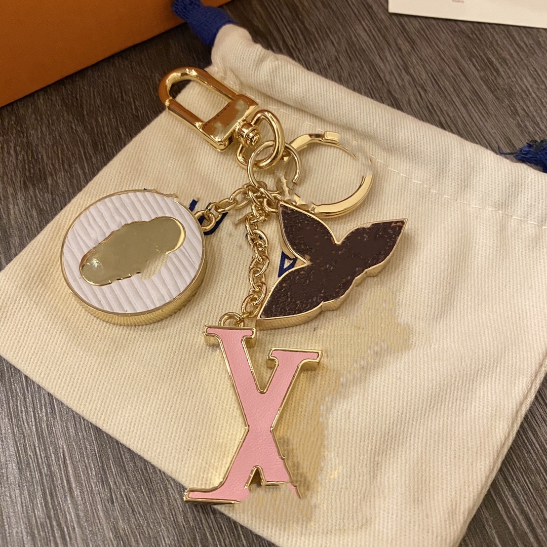 Lucky Clover – porte-clés de sac, pendentif creux de voiture de styliste avec boîte, 3 couleurs, 1639A