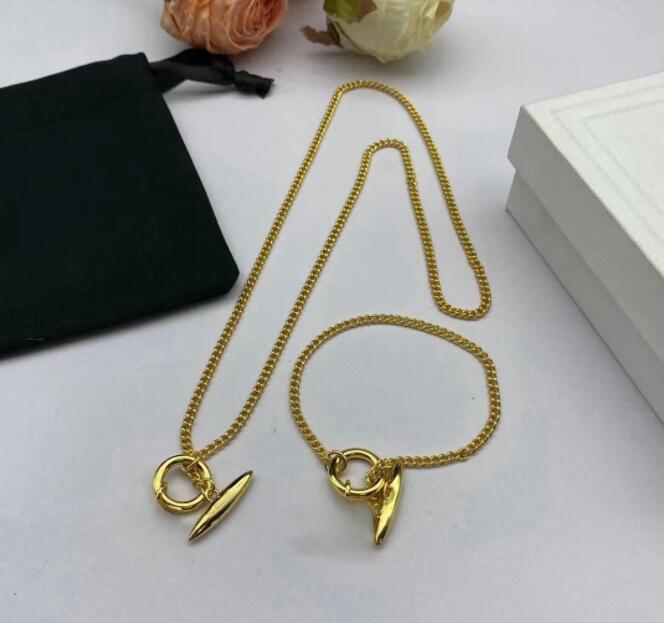 Fashion Necklace Bracelet Earrings for New Fashion Clothing Full Diamond Earrings Wristbands Classic Gold Silver earring with Gift Box-image-638555785
