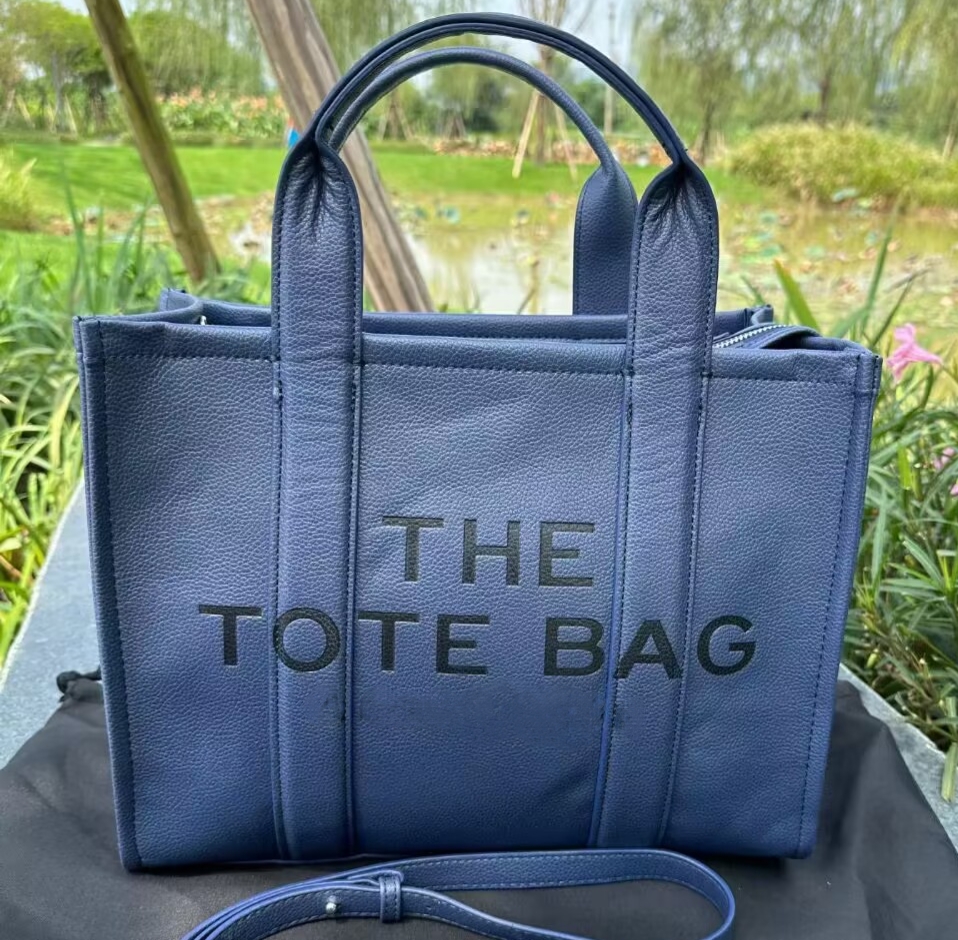 Luxurys Shopping Beach Sacs à bandoulière pour femmes Sous les bras Le sac fourre-tout Mode Femmes Sacs à main Toile Bandbody Totes