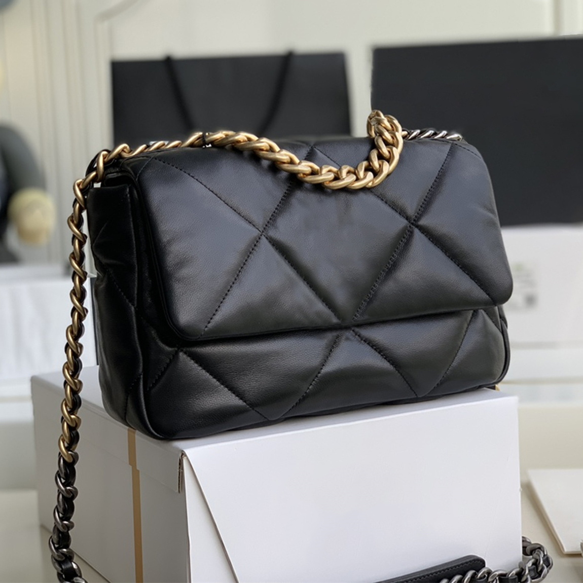 

top tier quality 19 flap Crossbody designer bags Luxury Designers Women handbag gold chain shoulder purse lambskin leather envelope wallet black clutch with box, What u need dm us