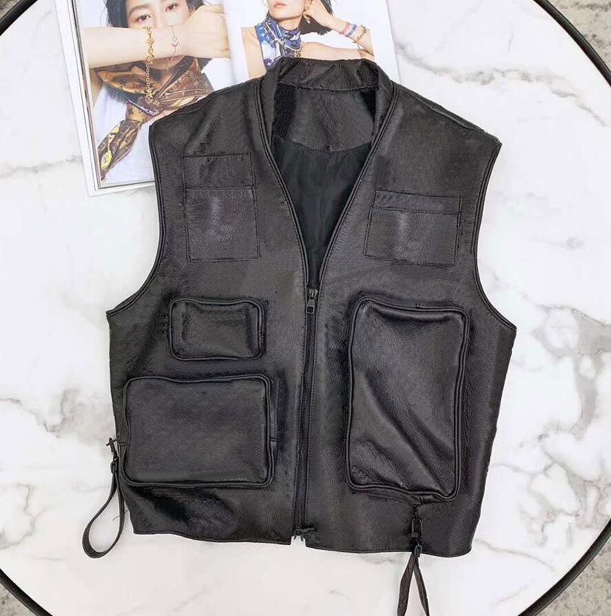 

Winter Mens Down Vest Parkas with Letters Fashion Designer Vest for Men Women Couple Classic Badge Jackets Casual Vests Coat 2 Styles, Vest box