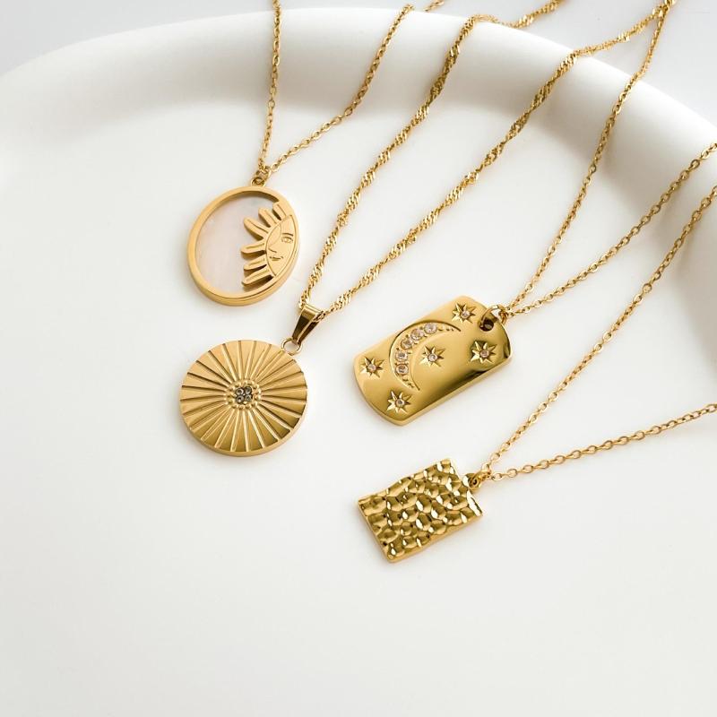 

Chains Simple Titanium Steel Sun Necklace For Women Fashionable Temperament Star Moon Collarbone Jewelry Gifts