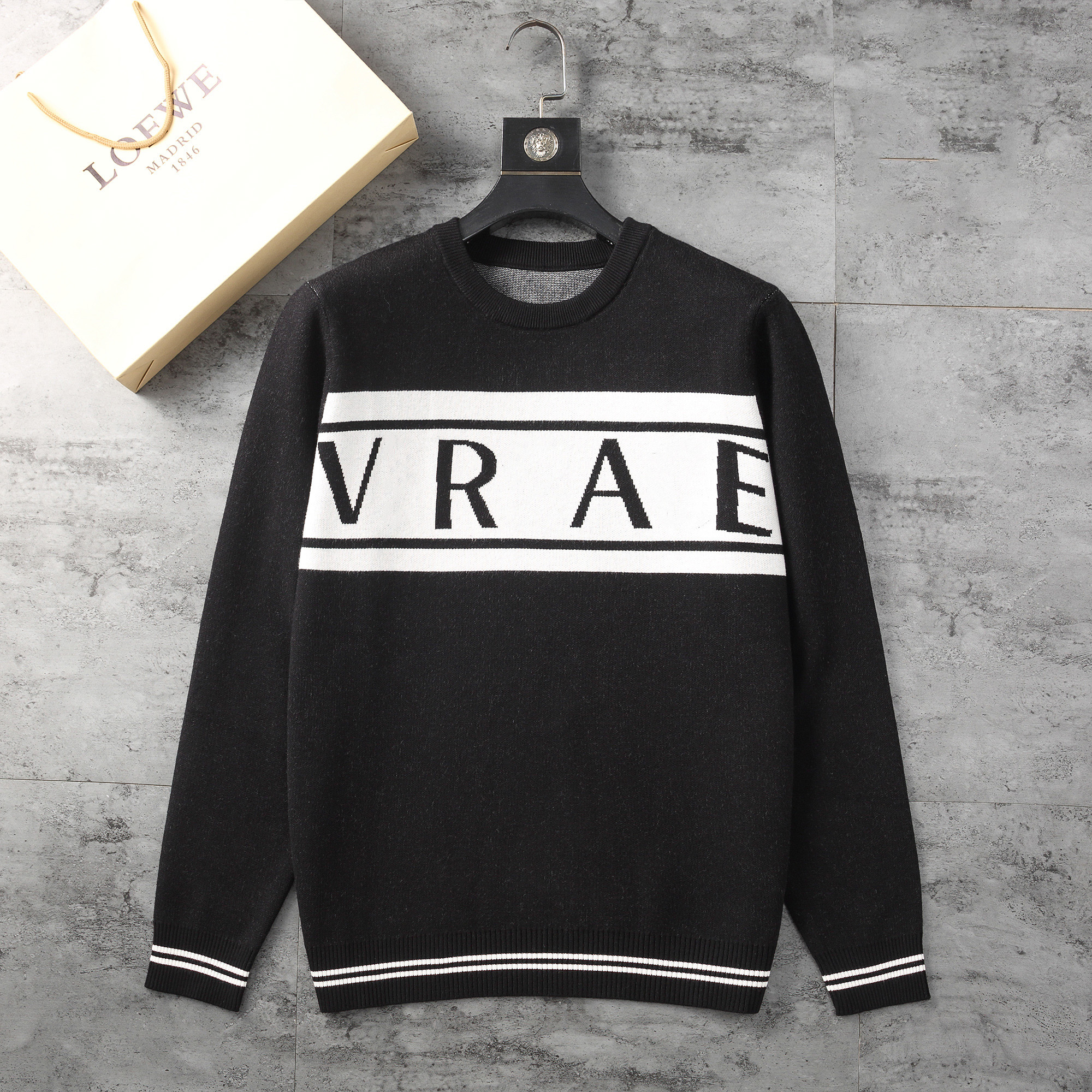 

Men's sweater hoodie black fashion casual classic pattern letters Beauty's Head brand high quality luxury anti-wrinkle ball warm wool sweater 3XL