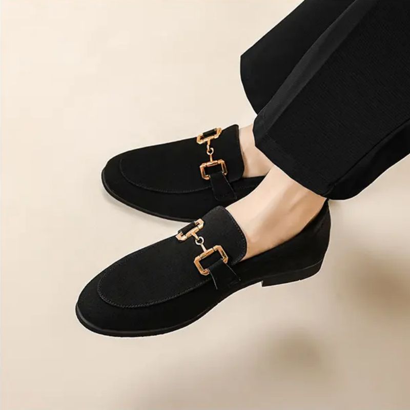 Faux Suede Loafers Men Shoes Solid Color British Metal Buckle Comfortable Versatile Casual Leather Shoes AD135