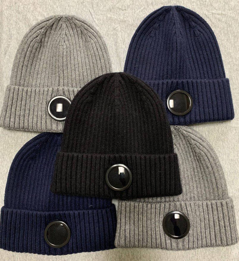 Designer One Lens Goggles Beanie Knitted Hat Men Women Skull Caps Outdoor Winter Beanie Le chapeau Adult Teenage Bonnet-image-927442709