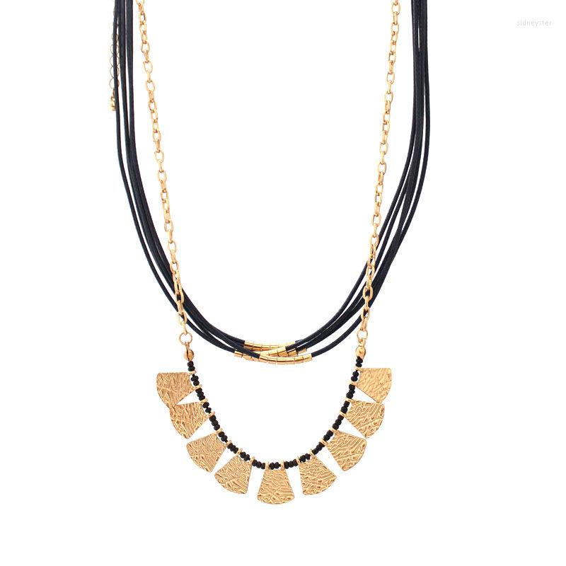 

Choker 99 European Style Brand Golden Tassels Multi Ethnic Customs Texture Carved Short Necklace Female For Women