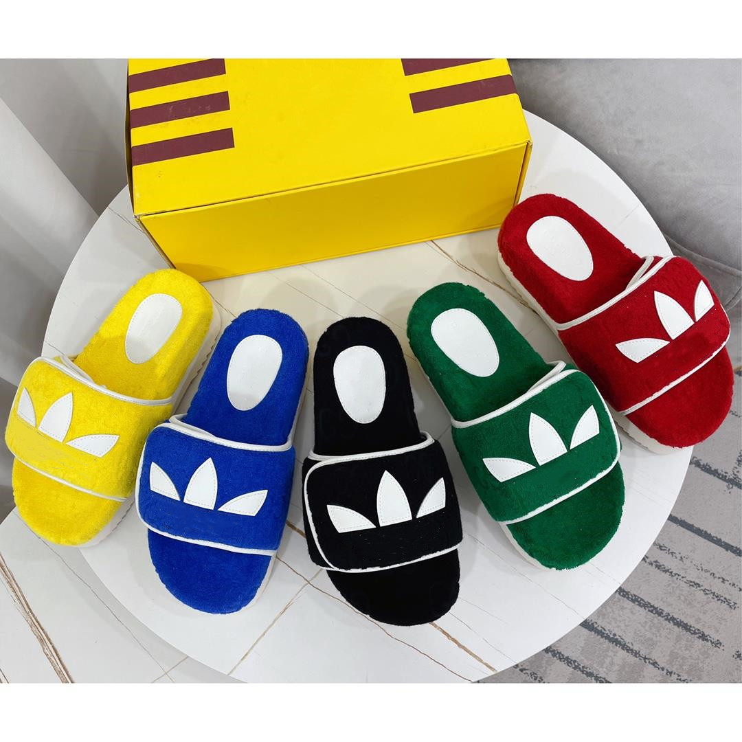 

2022 Women's Fashion Slippers Summer Embroidered Canvas Designer Slippers Sandals Platform Slippers Women's White Black