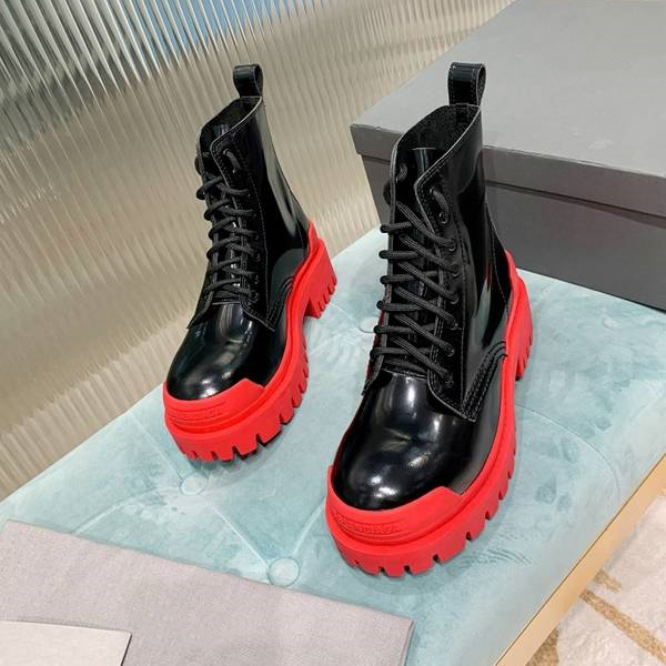 

2022 Designer Balencaigaity Boots Shoes Nude Black Leather Pointed Toe Pumps NOi