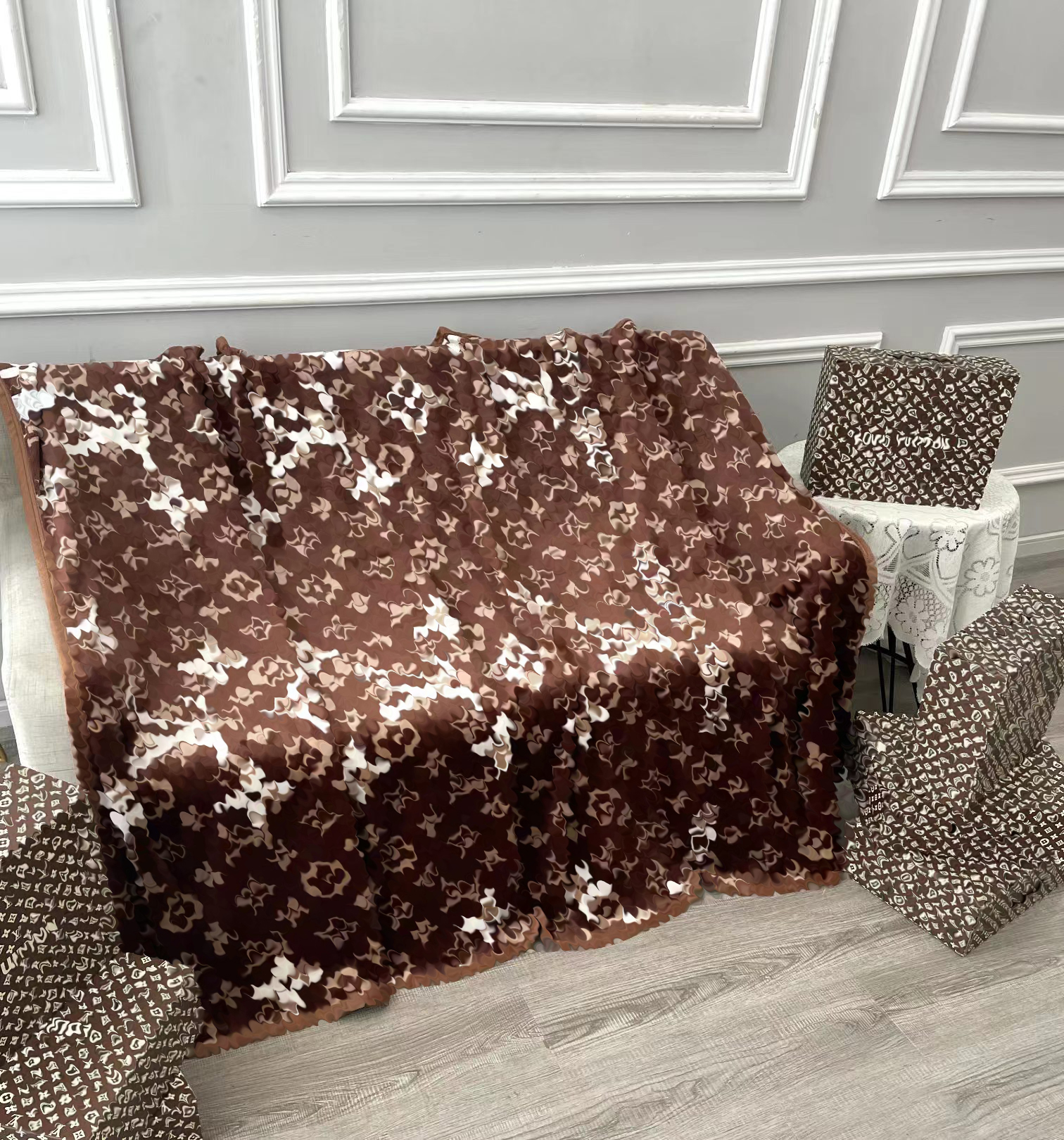 

Designer Various styles blankets 20 models Vintage style soft flannel shawl blanket fashion Travel home office nap blankets