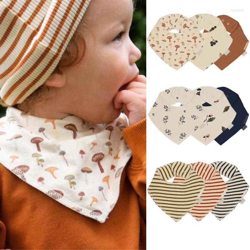 

Hair Accessories Korean Baby Bibs Triangle Cotton Soft Collar Bib For Born Infant Burp Cloths Bandana Saliva Towel Stuff