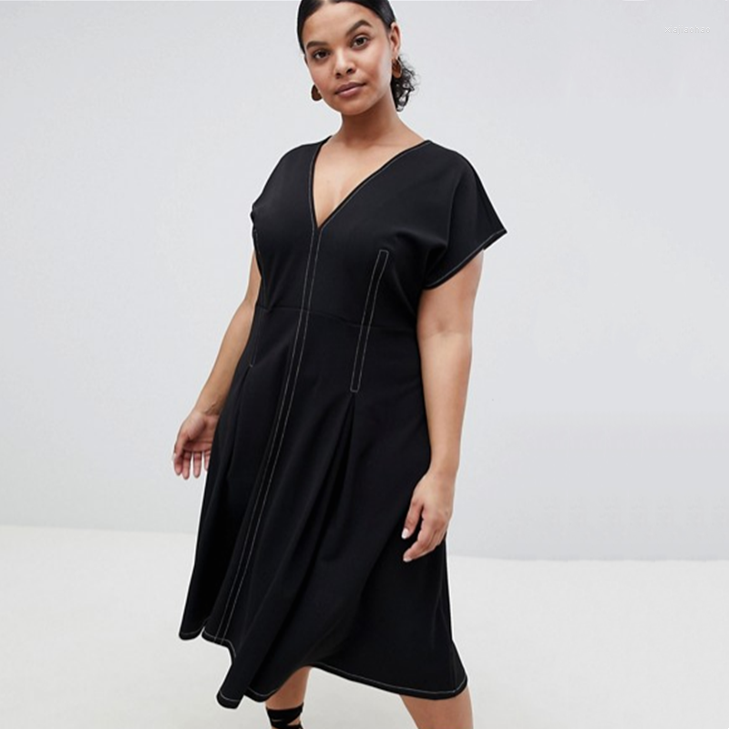

Plus Size Dresses Sexy V-neck Elegant Summer A-line Dress Contrast Stitching Short Sleeve Fit And Flare Midi Female Large 6XL, Black