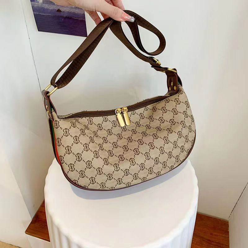 

Beautiful design messenger bag female 2022 new broadband nylon net red print dumpling bag street fashion one shoulder bag tote bags, Khaki shoulder strap