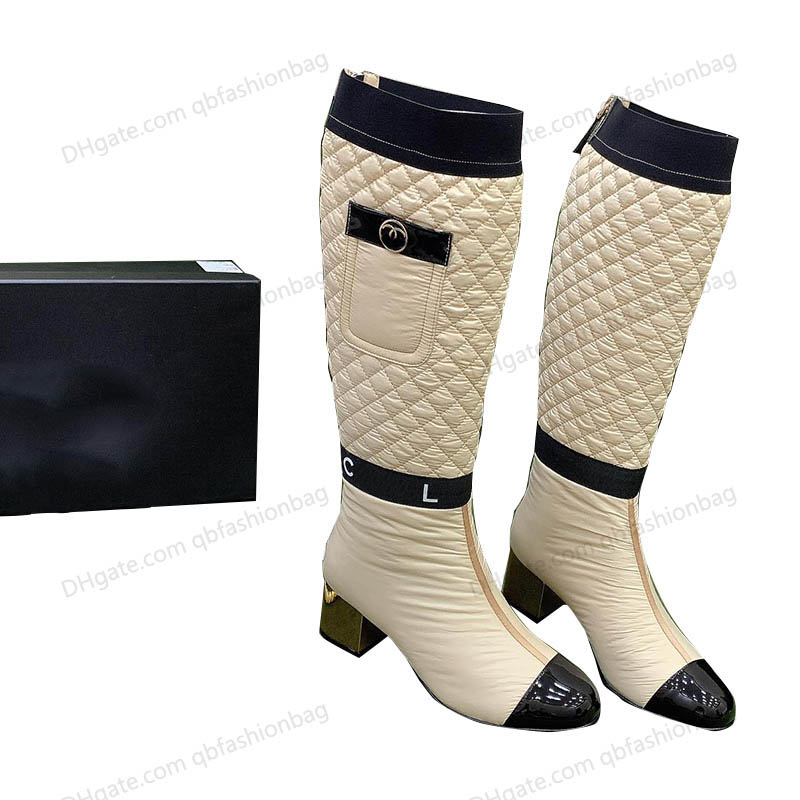 

Winter Embroidered Womens Knee Boots Classic Black Pocket Waterproof Zippers Designer Quilted Texture Matelasse Cloth Low Heel 5cm Rainboots Fashion Snow Boot