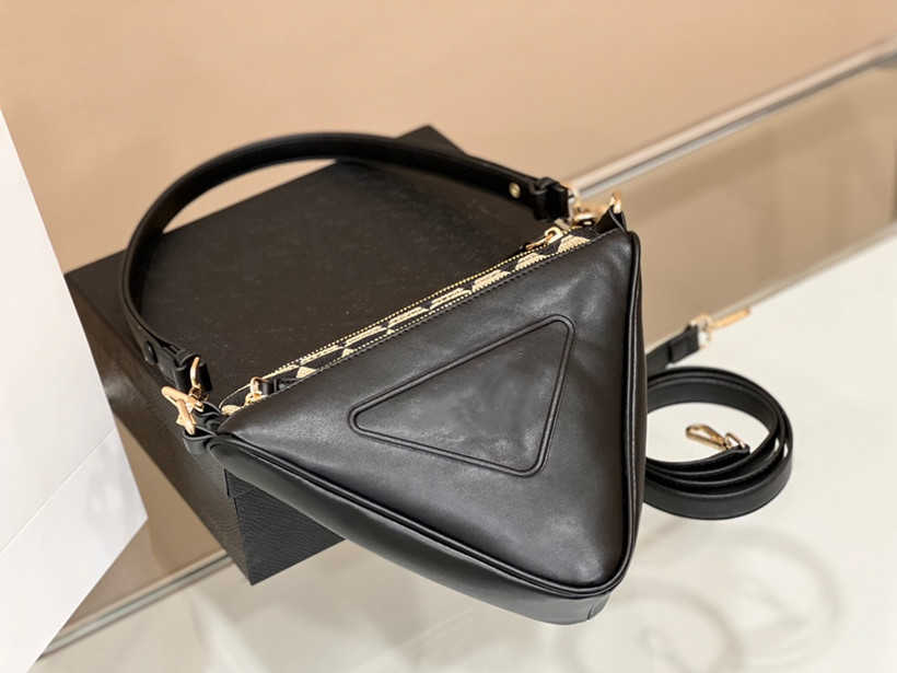 

Crossbody Bags Leather and Canvas 2 in 1 Shoulde Bags Prads Diagonal Luxury Designer Gold chain Triangle Handbags For Women, Black