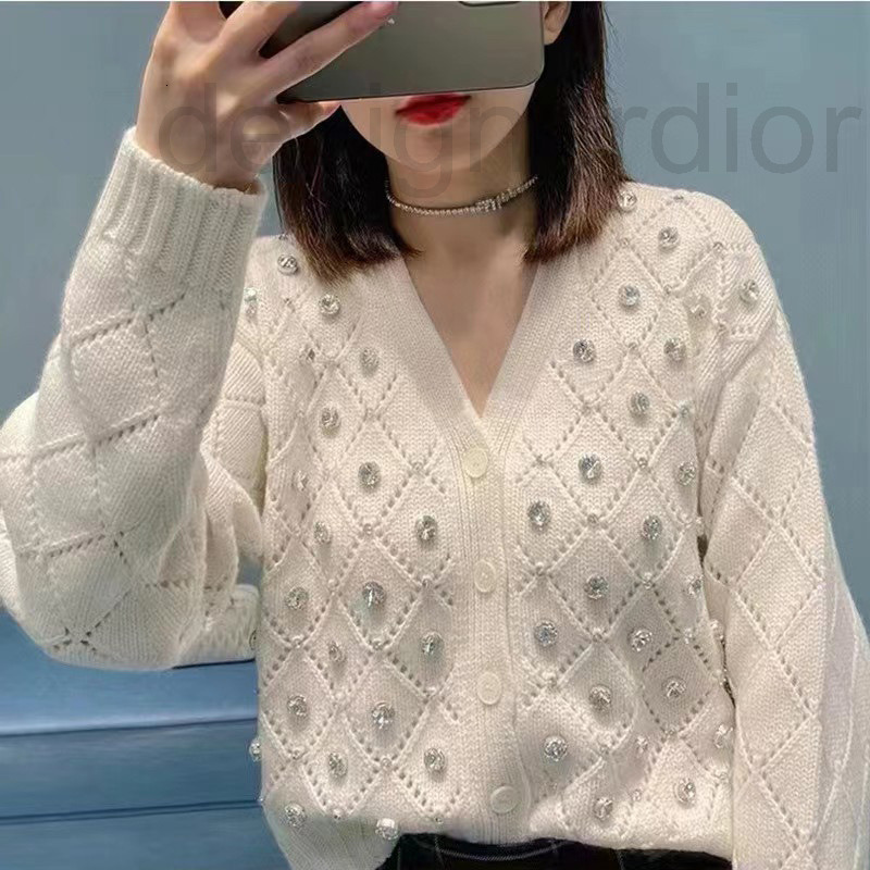 

Women' Sweaters designer Miu Miao' knitted wool V-neck women' cardigan hand-made diamond heavy industry lattice hollow sweet aging jacket GQAK, 2# packing bag