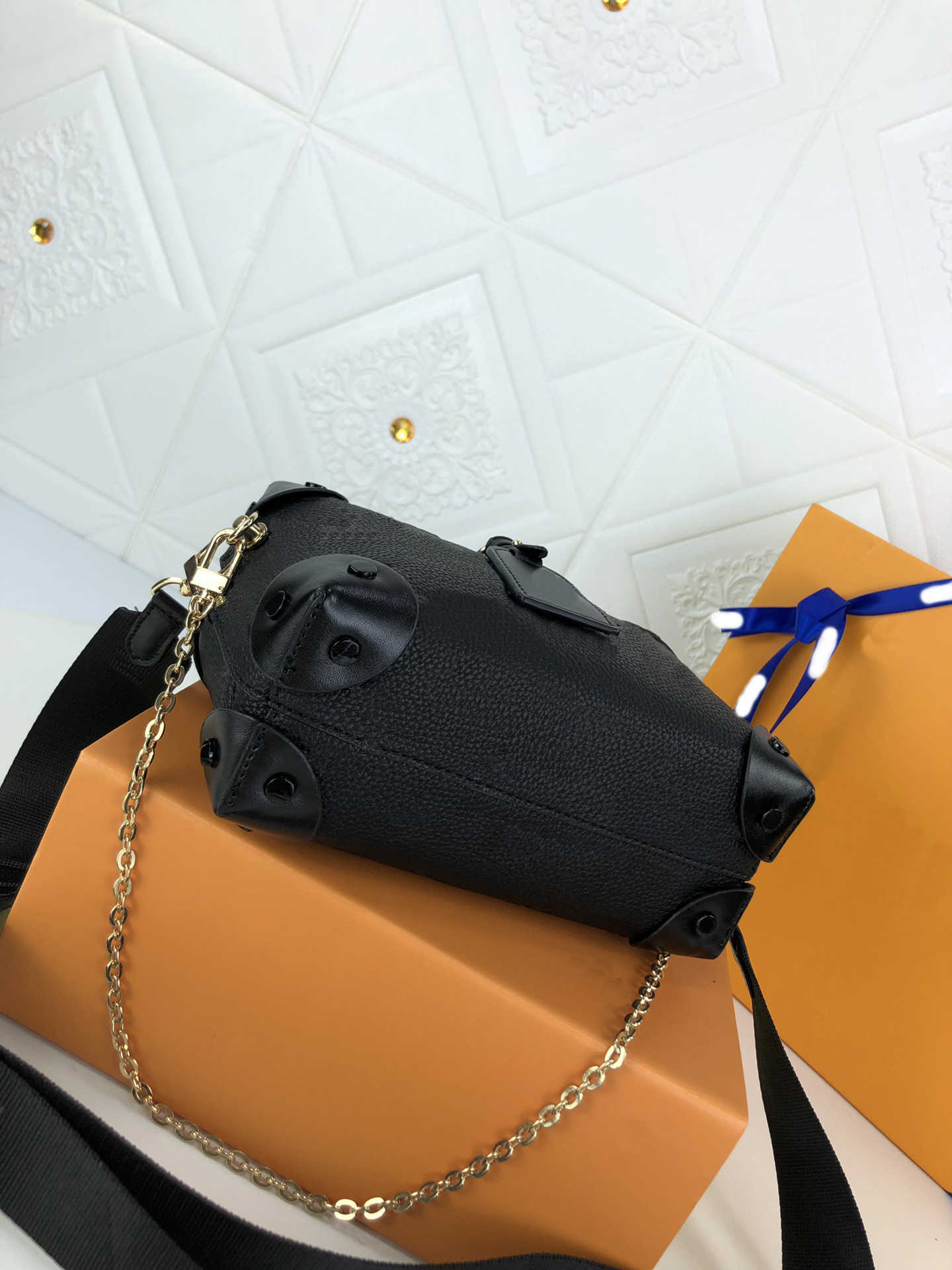 

2022 Top Ladies Embossed Designer Bags Famous Crossbody Shoulder Chain Pure Leather Wallet 56319, 843