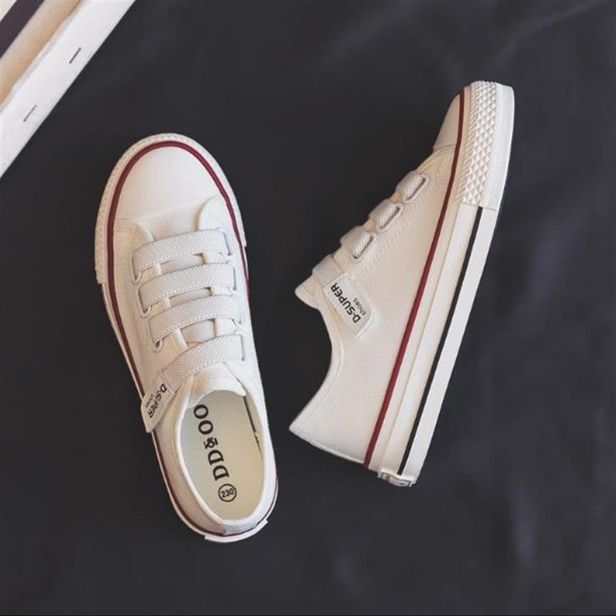 Pp-mode vendant d'été mince petites chaussures blanches femmes 2021 printemps et automne single velcro toile baskets en tissu 3312
