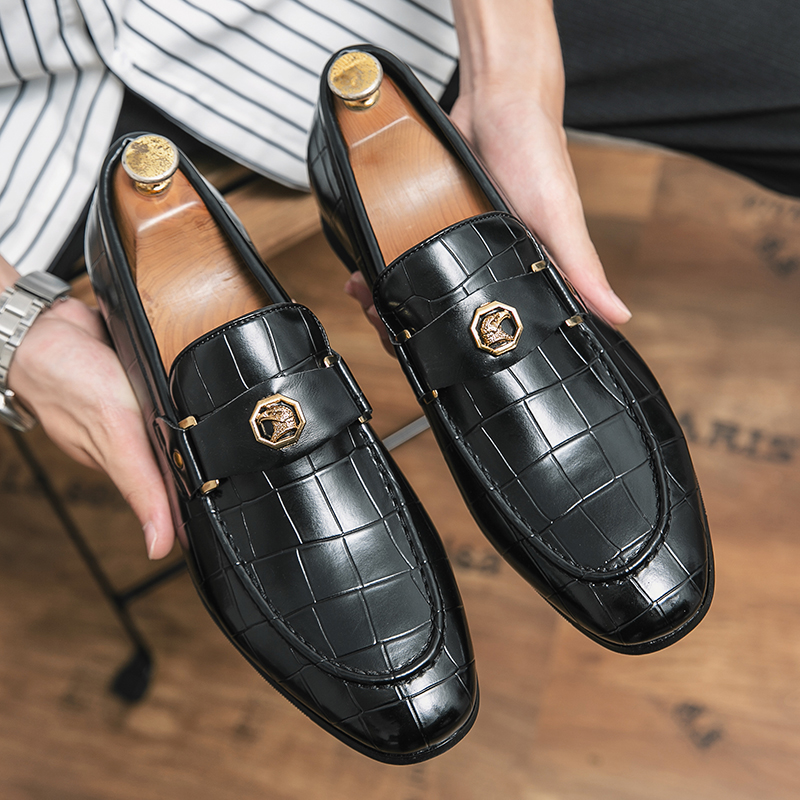 Mocassins hommes chaussures britannique classique pointu pierre motif PU métal boucle mode affaires décontracté fête de mariage quotidien AD134