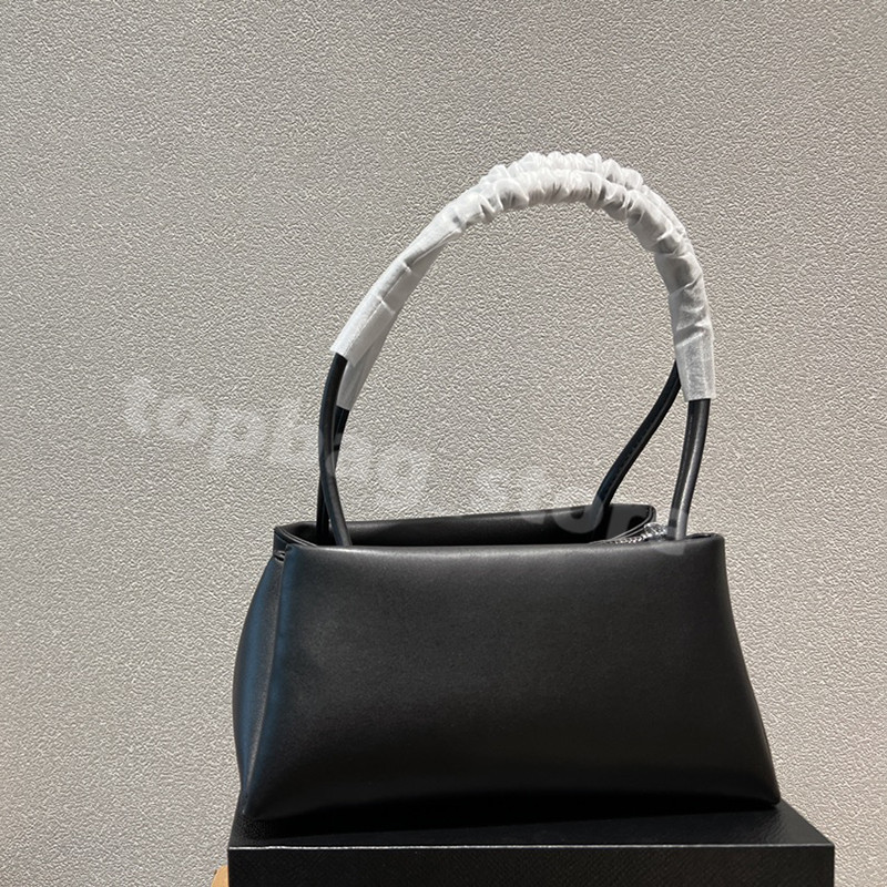 2022 New Designer Shoulder Bag Fashion Handbag Ladies Tote Bag Simple Retro Light Luxury Large Capacity