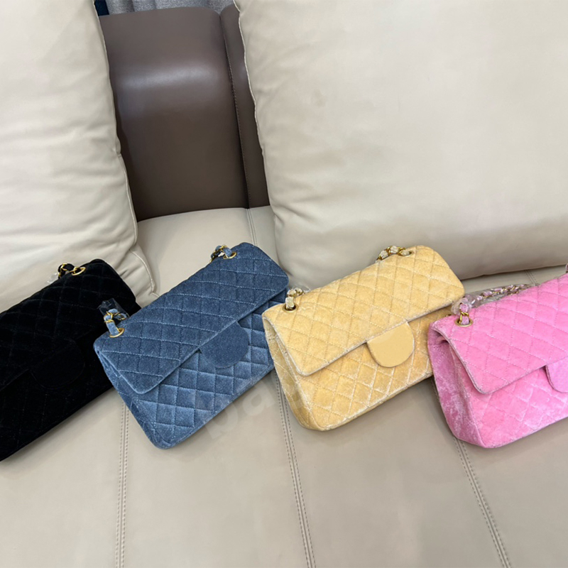 

High Quality Shoulder Bags Women Fashion Velvet Handbag Classic Style Chain Totes Casual Cross Body Shopping Wallet Card Holder 4 Colors, Extra cost;ship nothing