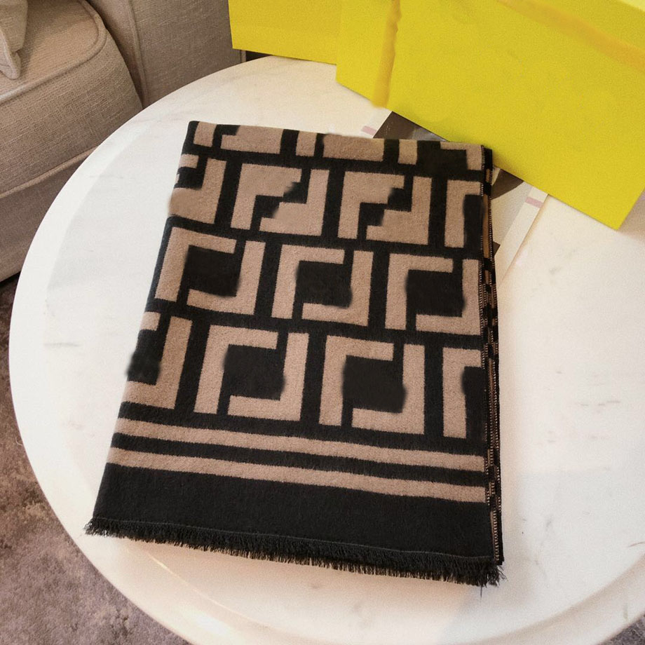 

23ss 3colors Classic Designer Silk Scarves Scarf Women Long Neck Winter Wool Scarfs Animal Print Cashmere Scarve Warm Plaid Cotton Shawl Wraps Foulard with Box