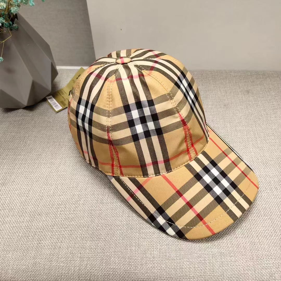 

Sun travel 2022 Latest black Ball Caps with MA LOGO Fashion Designers Hat Fashion Trucker Cap Big brim