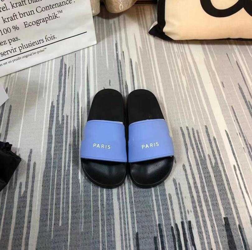 Fashion Bathroom Shoes Slipper Top Quality Mens Womens Leisure Slippers Summer Designer Rubber Flat Bottom Sandals Beach Slide Sandal With original