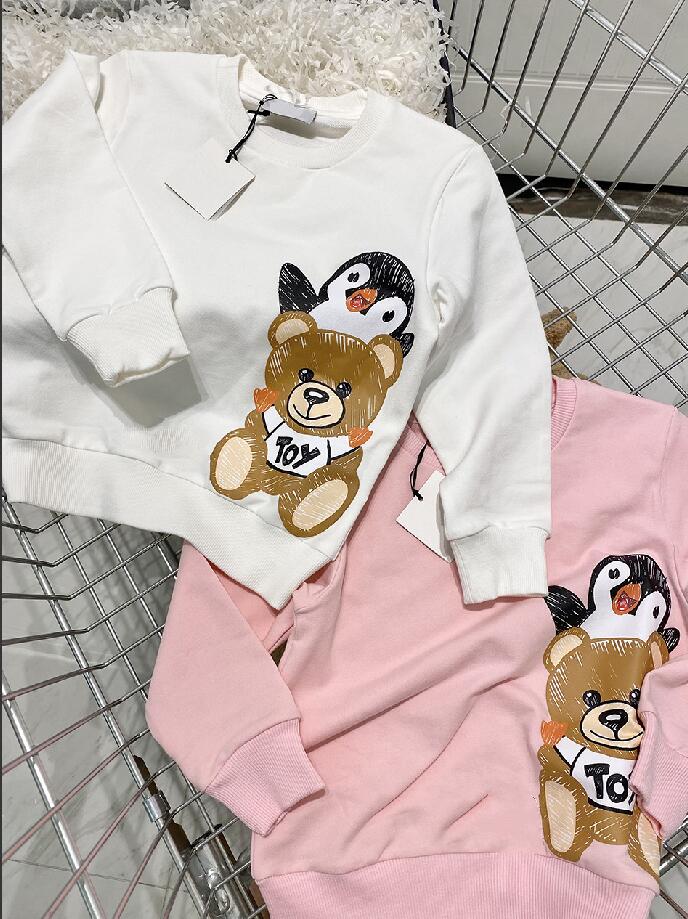 

Kids Sweatshirts Boys Girls Fashion Bear Letter Printed Streetwear Hiphop Pullover Tops Children Casual Sweatshirt Baby Clothing White Pink Autumn Winter