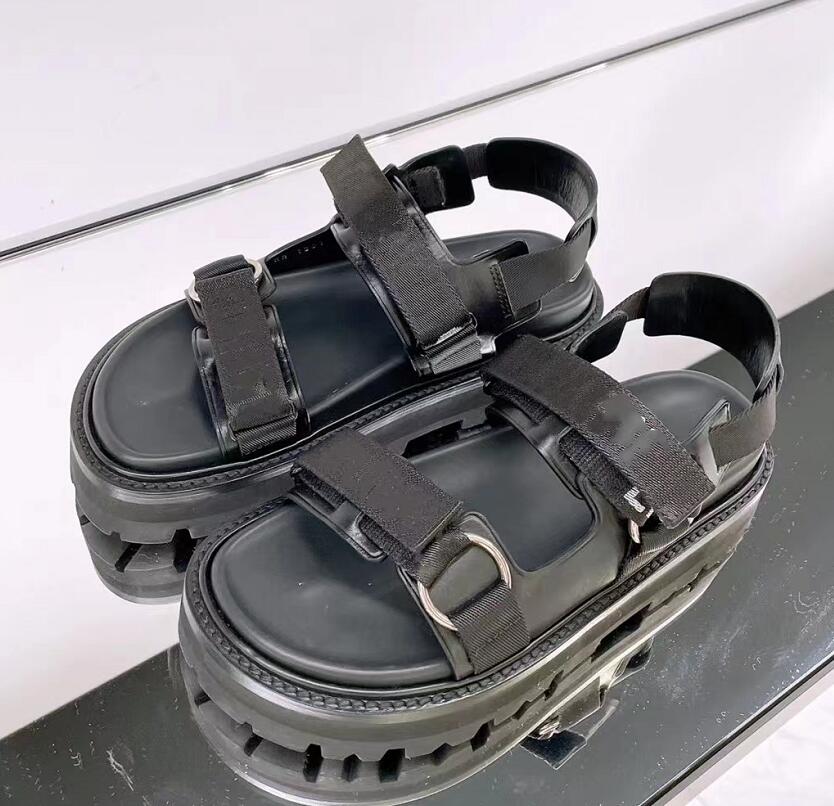 

High Quality Sandal Designer Shoes New Style Summer Thick-Soled Sandal Women Velcro Leisure Slippers Classic Outdoor Beach Shoe Slipper, Not for individual sale