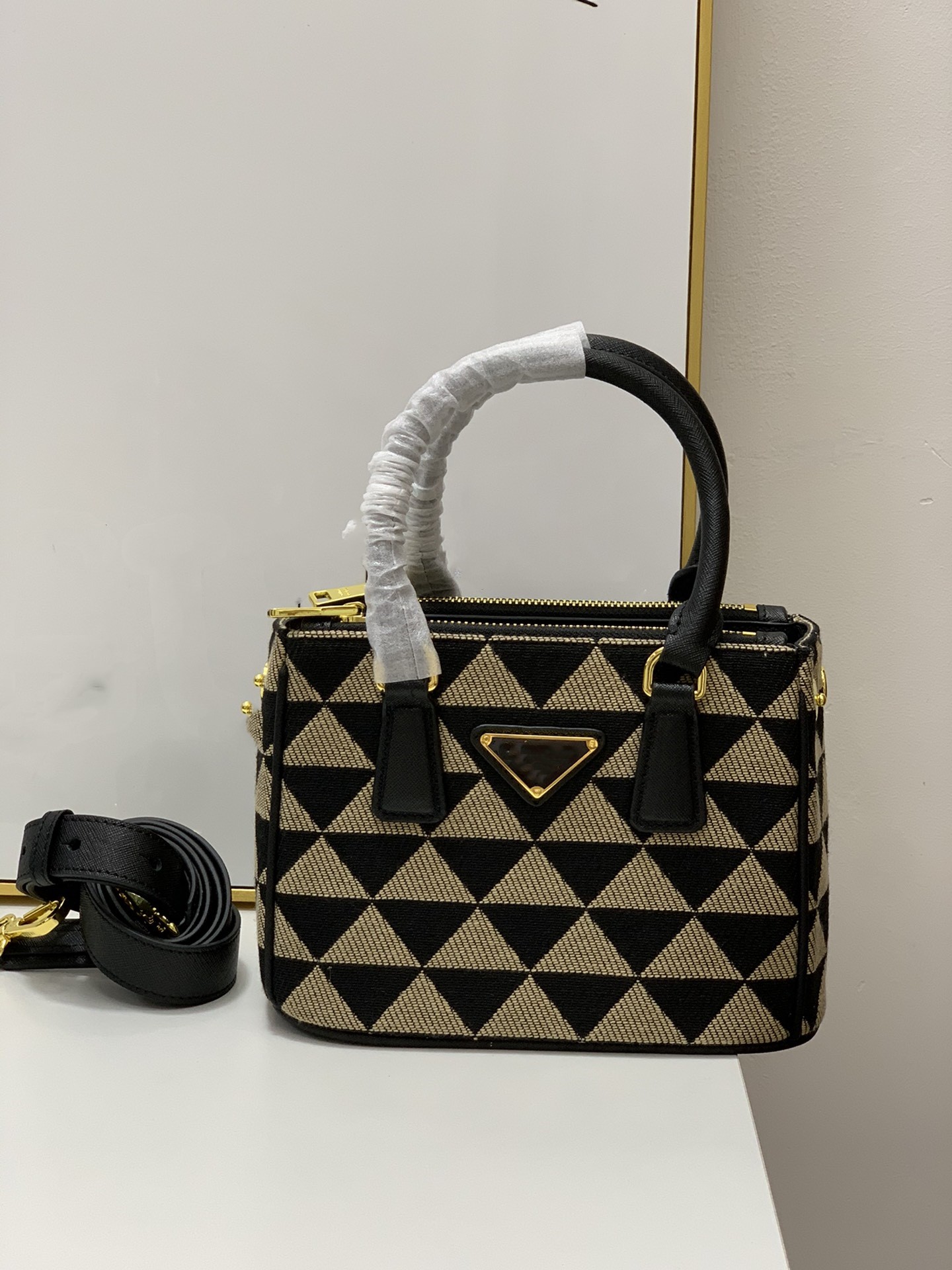 

women postman Designers Bag Fashion Shoulder Bag Ladies Handbag Pure Color Casual marc Crossbody Bags leather fabric soft suitable ccs luxury wholesale, Packaging bag