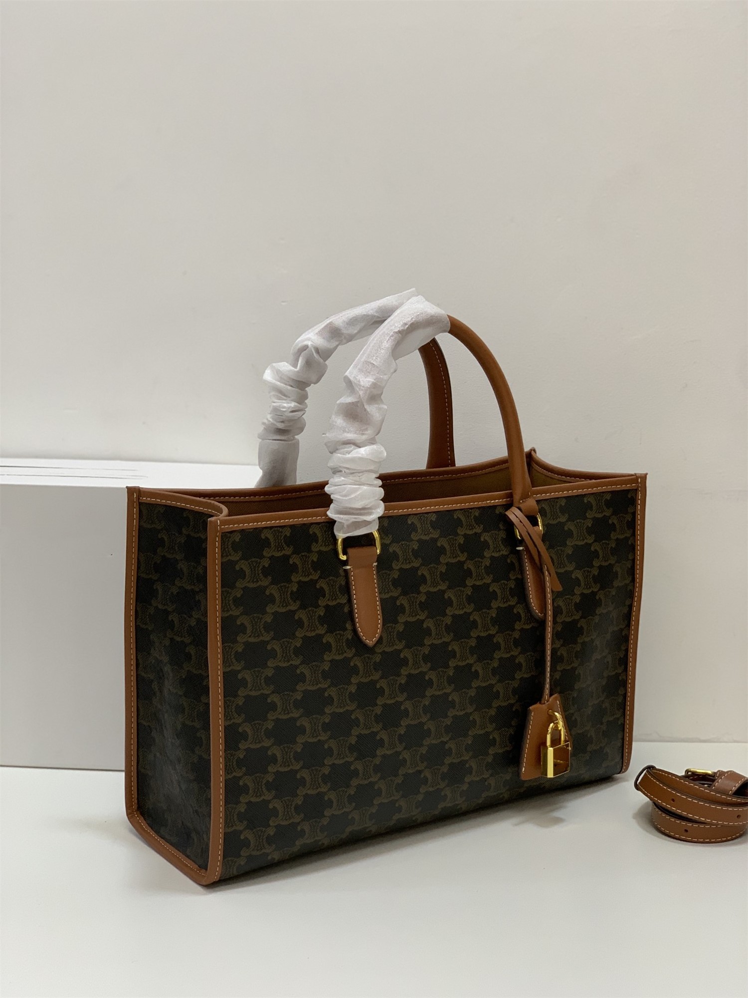 

Hot high quality CC BAGS Top 7A qualities tote Canvas Shopping Handbag Classic Designer embroidered with dust bags, Packaging bag