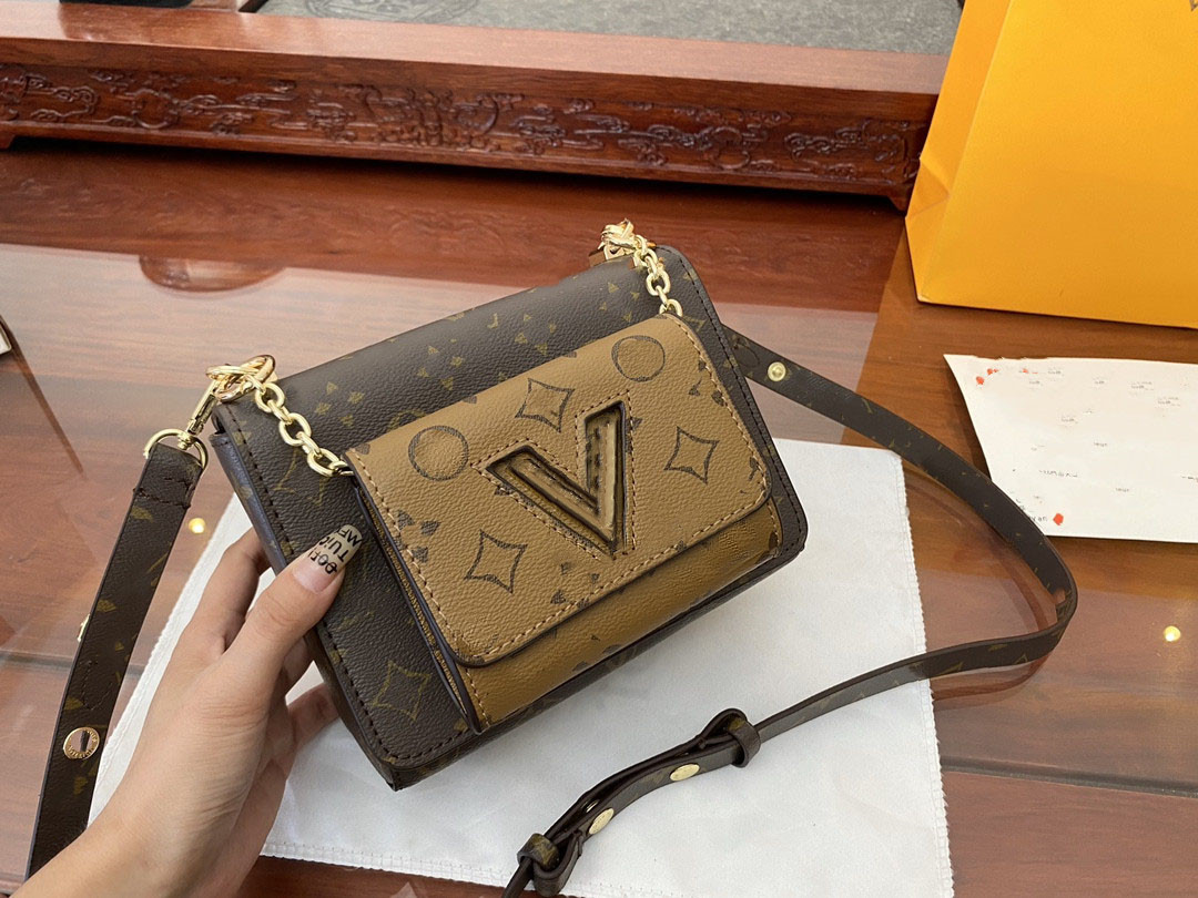 

Twists Designer Women Mini Crossbody Shoulder Bags Lock Flap Chain Handbags 2pcs set Woman LVS Handbag Messenger Bag Lady Pochette Tote Purse with Coin Wallet, You can look more picture