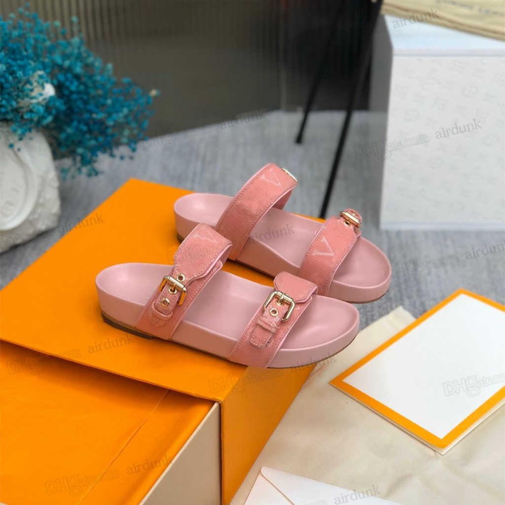 

2022 Slippers Designer Slippers Leather Sandals Slides 2 Strap with Adjusted Gold Buckles Men and Women BOM DIA FLAT MULE 1A3R5M Summer